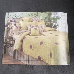 100% Pure brand queen duvet cover. Lime green with purple accents.